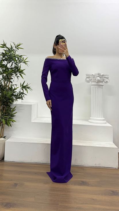 Mor Yaka İşlemeli Özel Tasarım Abiye Elbise